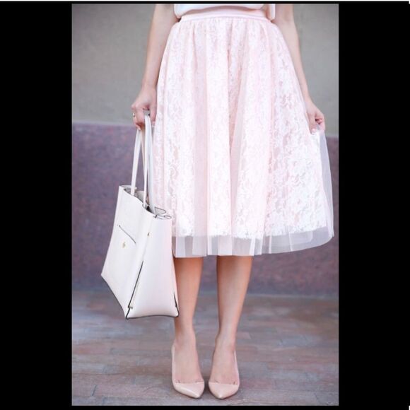 Light pink tulle skirt - Picture 1 of 3